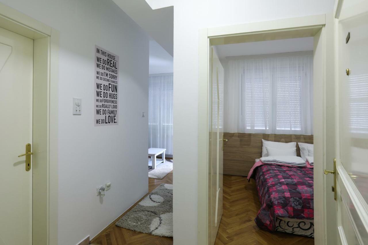 Apartment Promenada 35 Novi Sad Exteriör bild